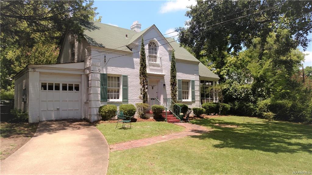 1403 Magnolia Curve Adorable Cloverdale Cottage on Dee